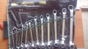 7711 AeroForce набор гнуто-накидных ключей от 6 до 32 мм