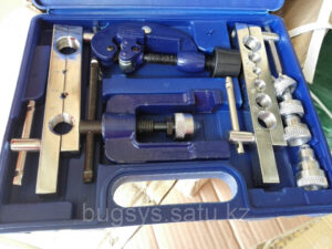 Вальцеватель трубок